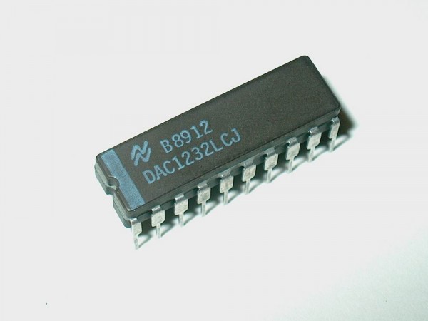 DAC1232LCJ - Ic Baustein DIP20 12-Bit, uP Compatible, Double-Buff. DA Converters