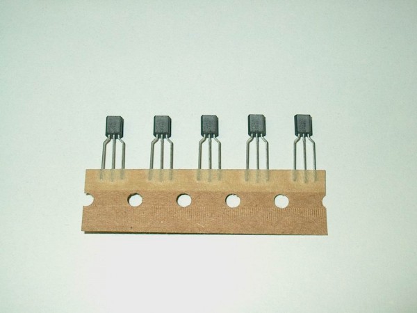 BC547B GT - 10 Stück Transistor NPN 50V 0,1A 0,5W TO92 Gurt
