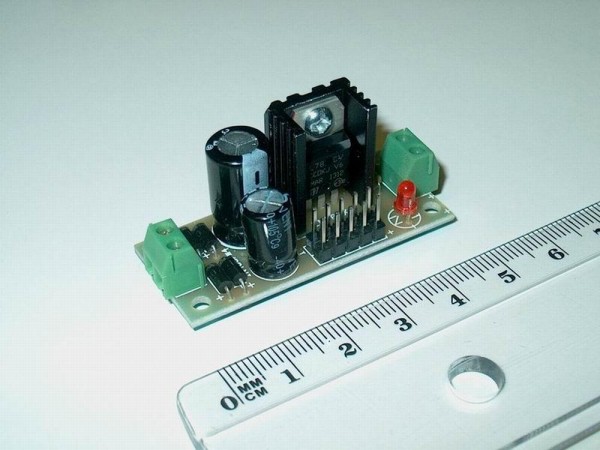 M100 - Festpannungregler 5V 1A DC Modul Betriebsfertig 48x20x25mm AC-DC Wandler