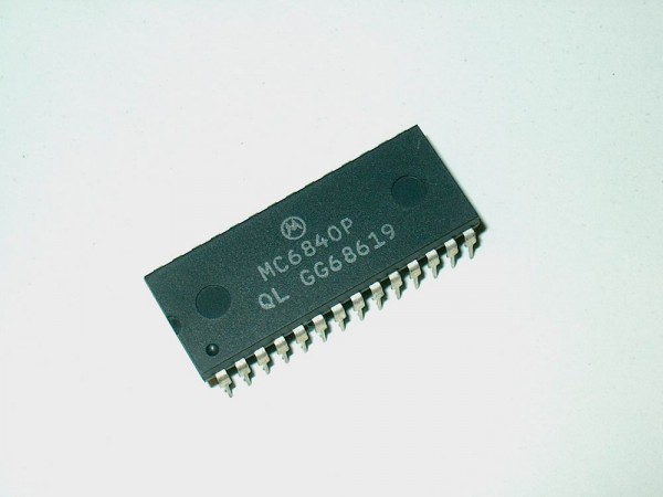MC6840P DIP28 - Ic Baustein Programmable Timer Module