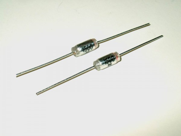 SFX215 - 5 Stück Styroflex Kondensator 1500pF 4x10mm 1,5nF 100V Axial