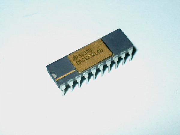 DAC1232LCD - Ic Baustein DIP20 12-Bit, uP Compatible, Double-Buff. DA Converters