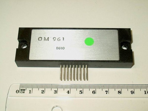 OM961 - Original Hybridverstärker Ersatzteil für Hi-Fi Componenten