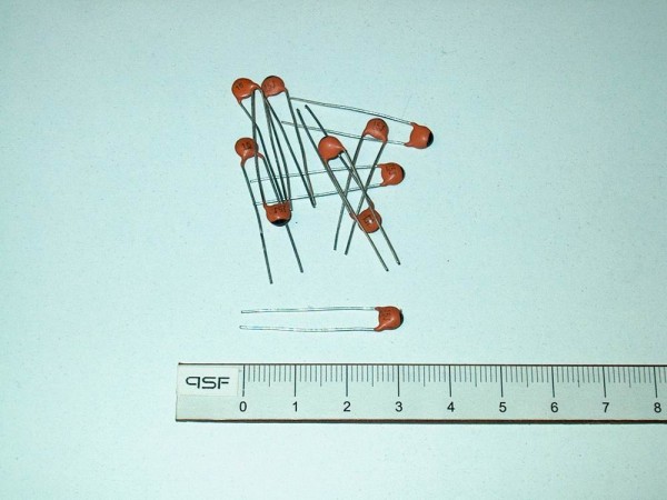 KER015 - 10 Stück Kerko 15pF Kondensator Keramik 5x6mm RM5 63V 15J