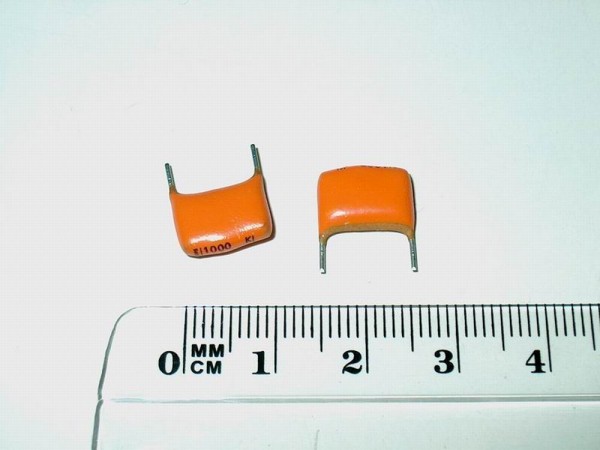 KFB211 - 1,0nF Kondensator Folie RM10 400V 1000pF 9x13x4mm RT [20pcs]