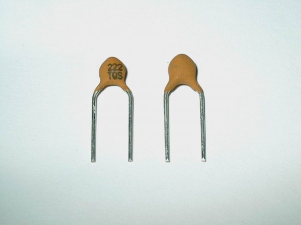 KER222 - 10 Stück Kerko 2,2nF Kondensator Keramik 4x4mm RM5 63V