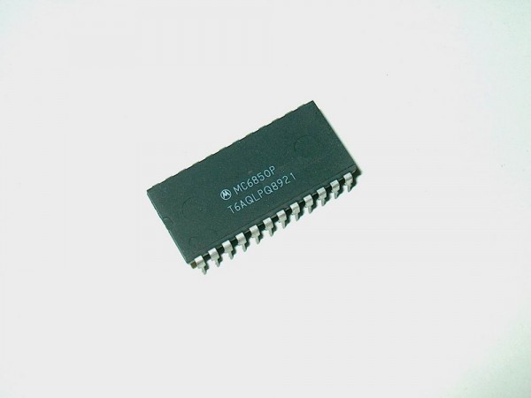 MC6850P DIP24 - Ic Baustein ASYNCHRONOUS COMMUNICATIONS INTERFACE ADAPTER