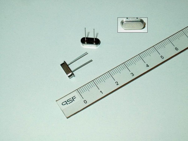 QZ401 - 3 Stück Quarzoszillator 4,000 MHz 4 MHz HC49-S Low Profile