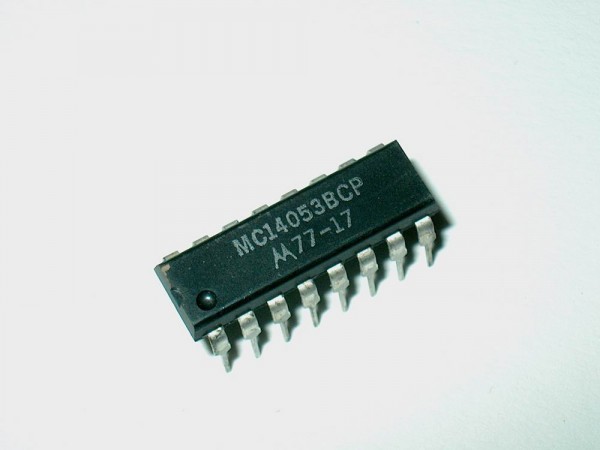 4053 DIP - Ic Baustein CMOS ANALOG MULTIPLEXERS/ DEMULTIPLEXERS MC14053