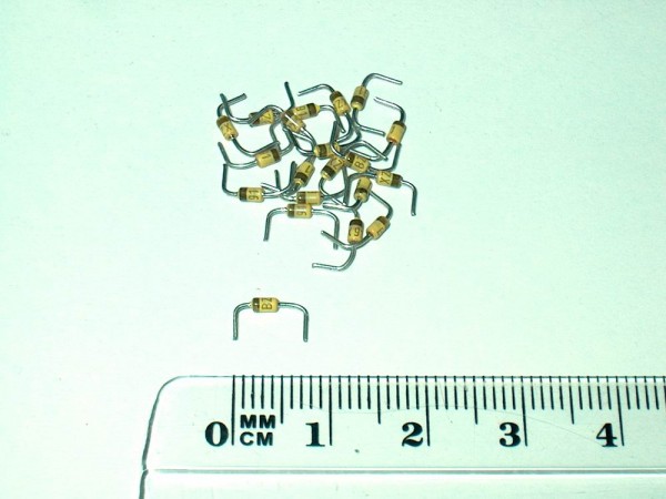 BZX91 - 10 Stück Referenz Diode 6,5V 0,4W 100°C Vintage Diodes